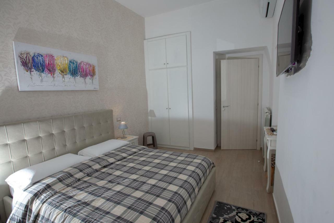 Garibaldi House Apartment Naples Exterior photo